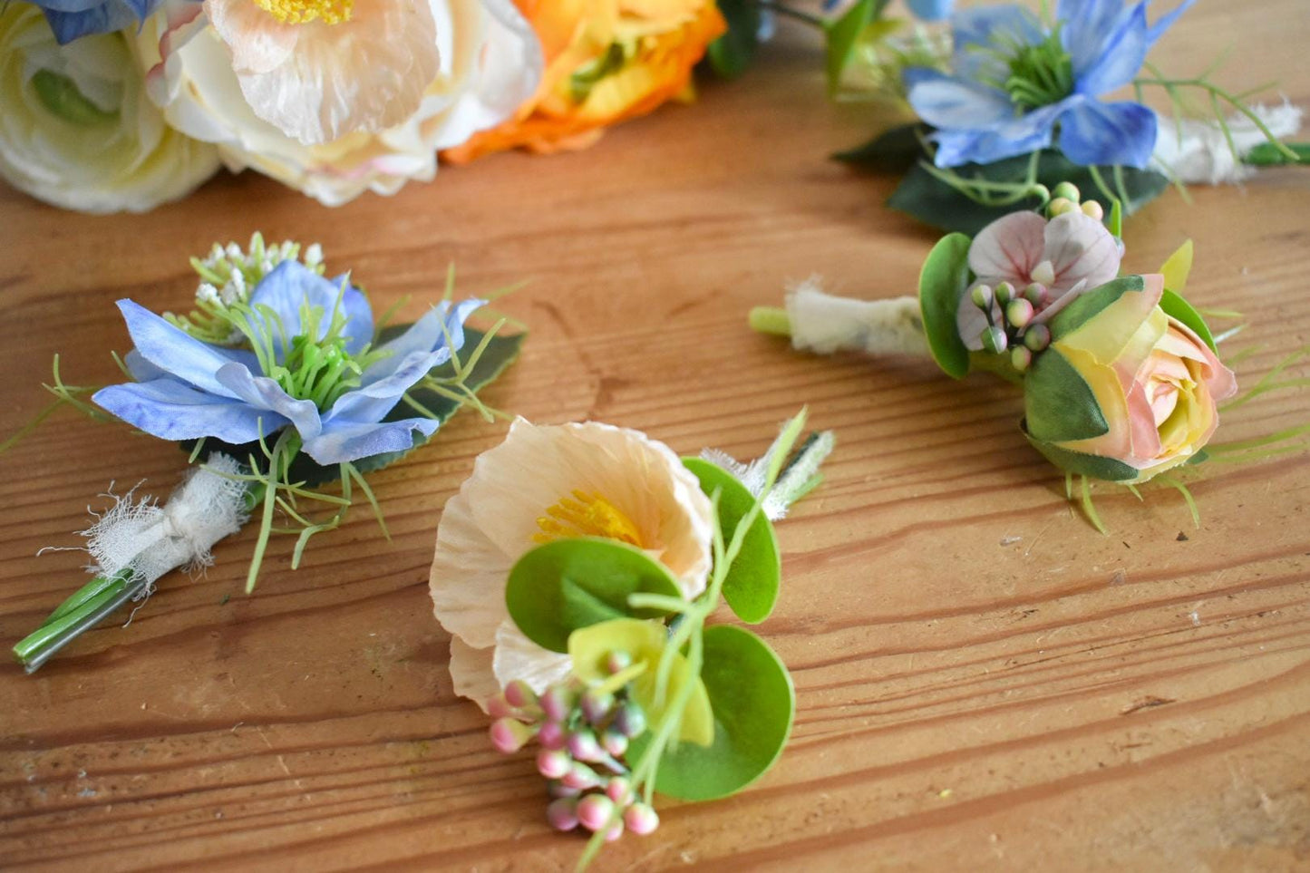 Peach poppy button hole