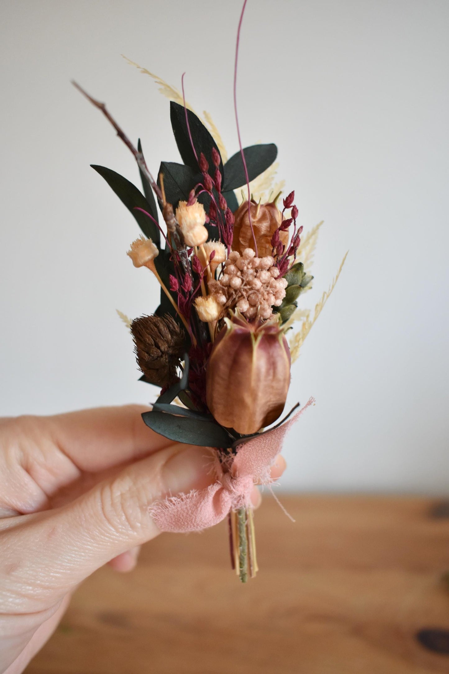 Foliage boutonniere