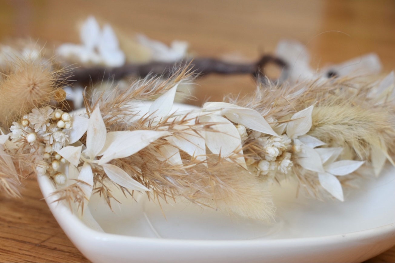 Pampas crown