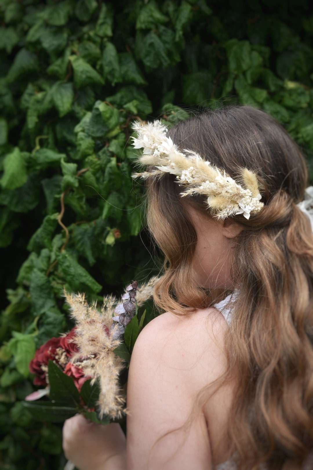 Pampas crown