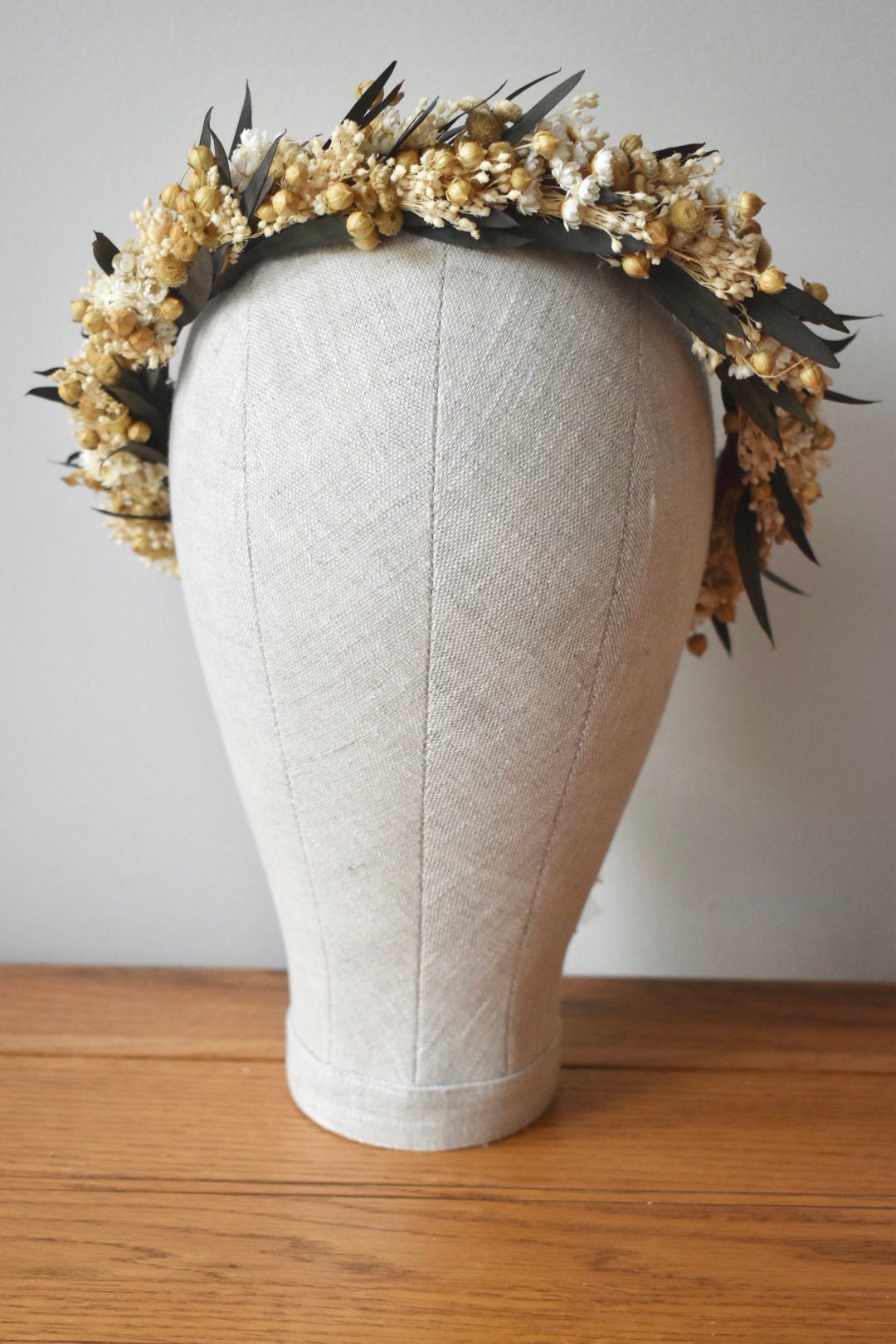 Neutral boho crown