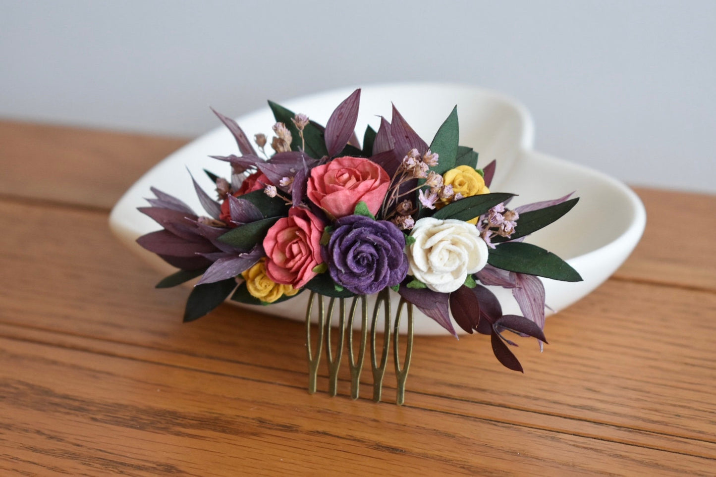 Autumn rose comb