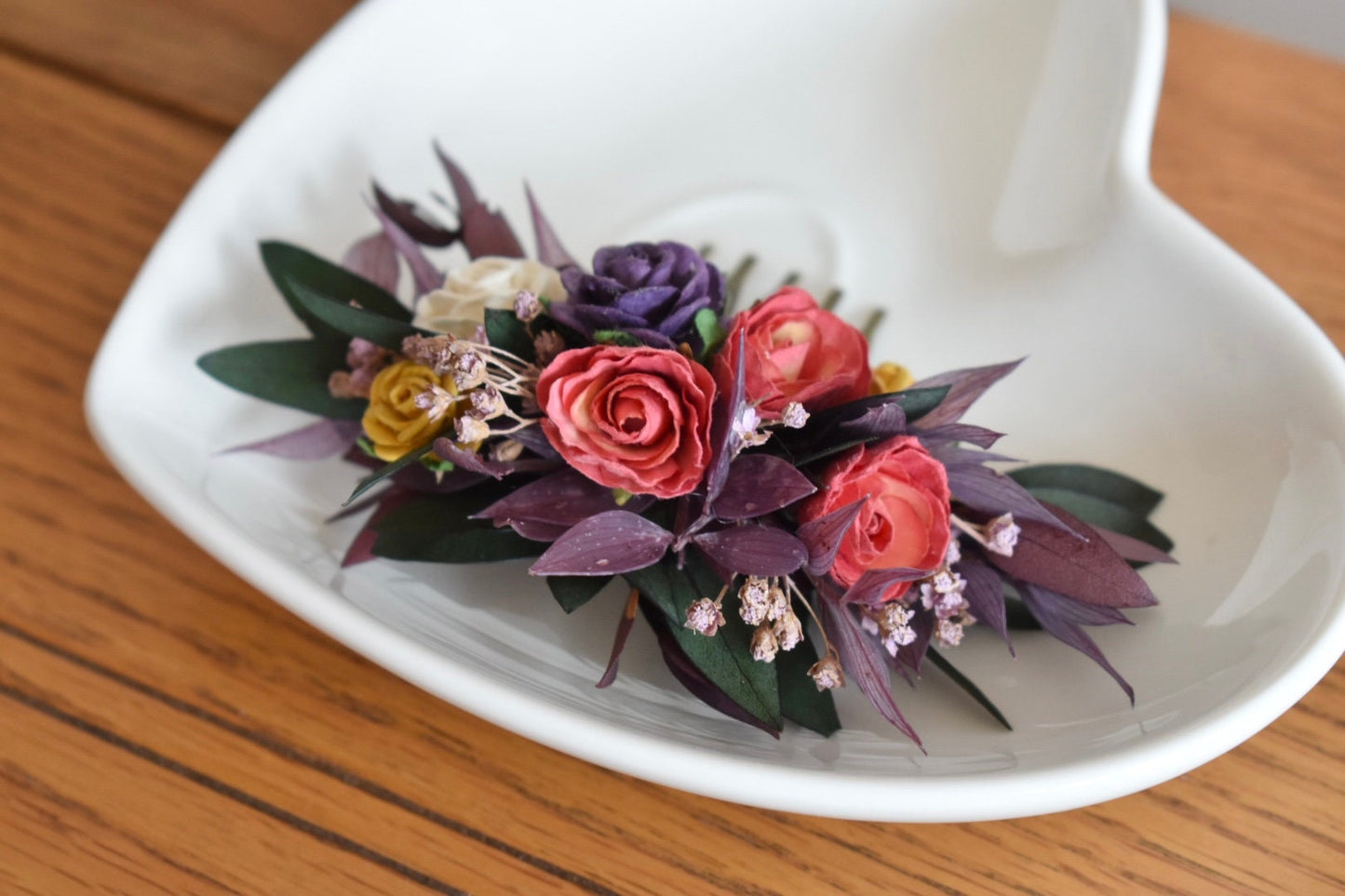Autumn rose comb