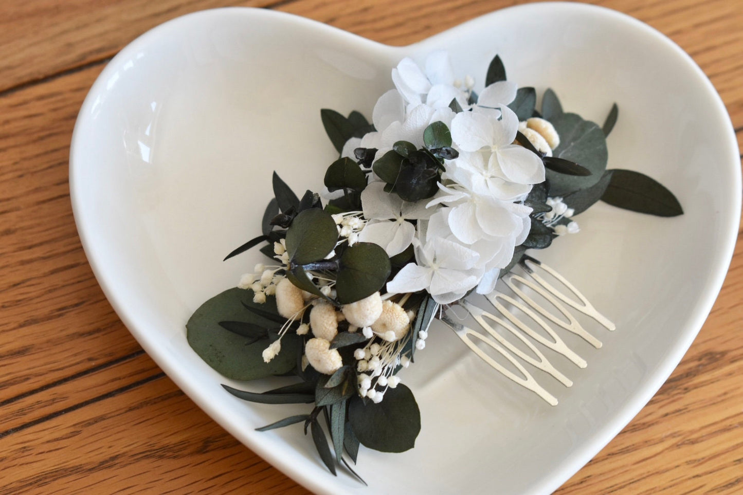 Bleached hydrangea and eucalyptus comb