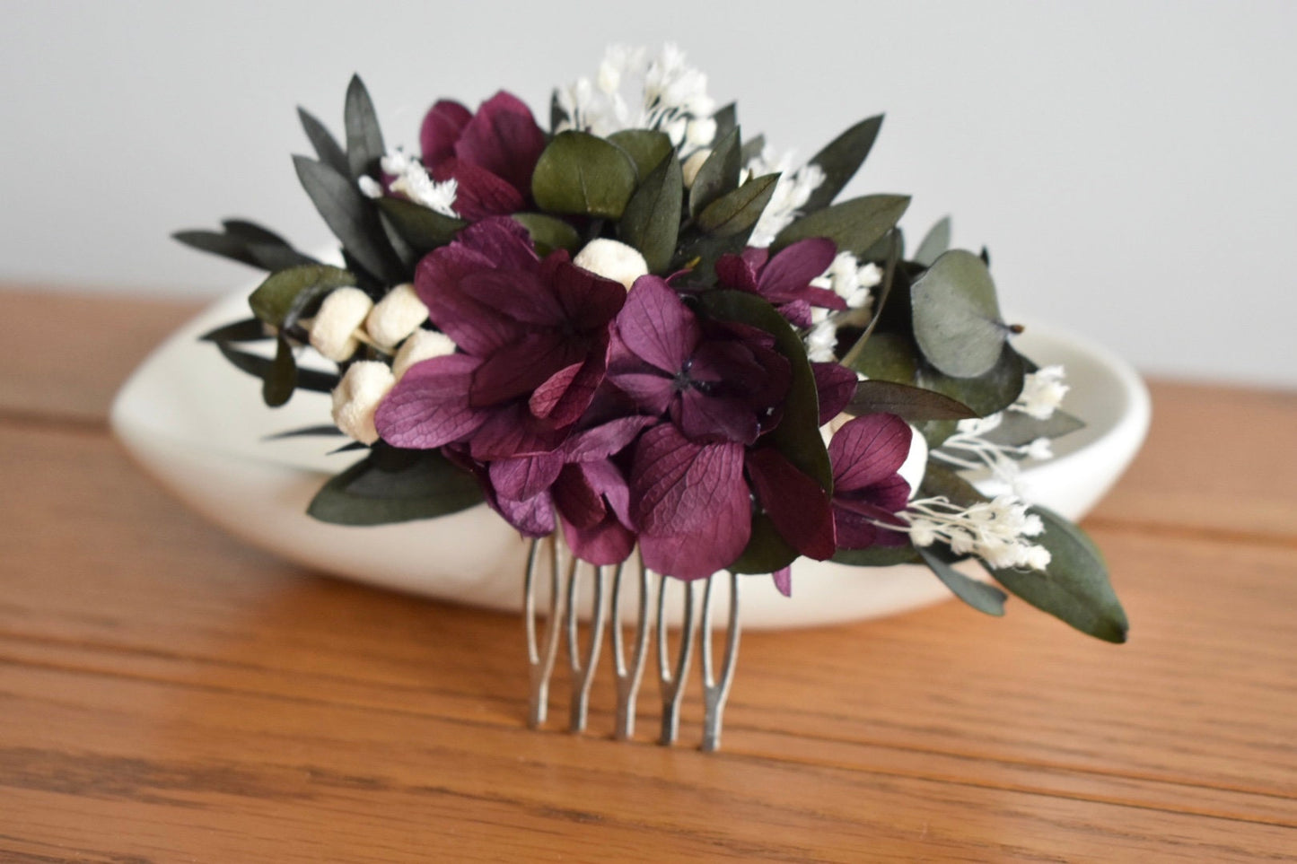 Hydrangea comb in plum