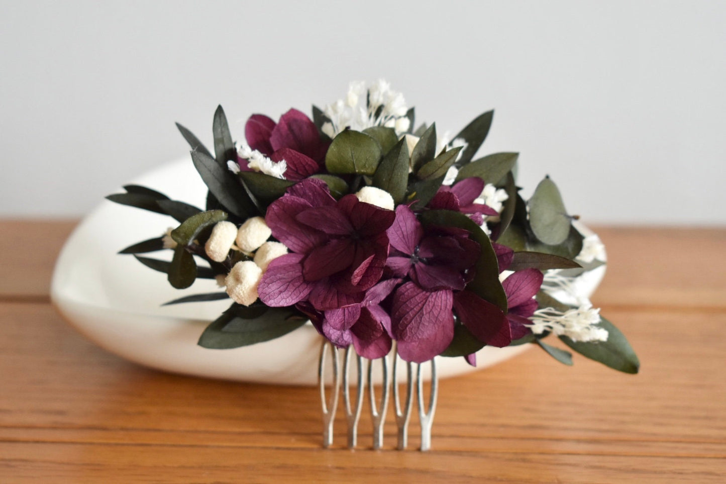Hydrangea comb in plum