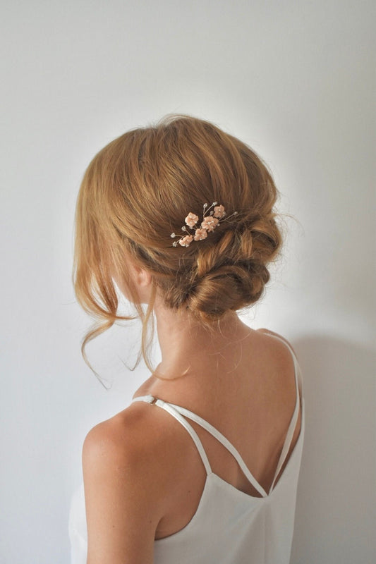 Blush flower comb