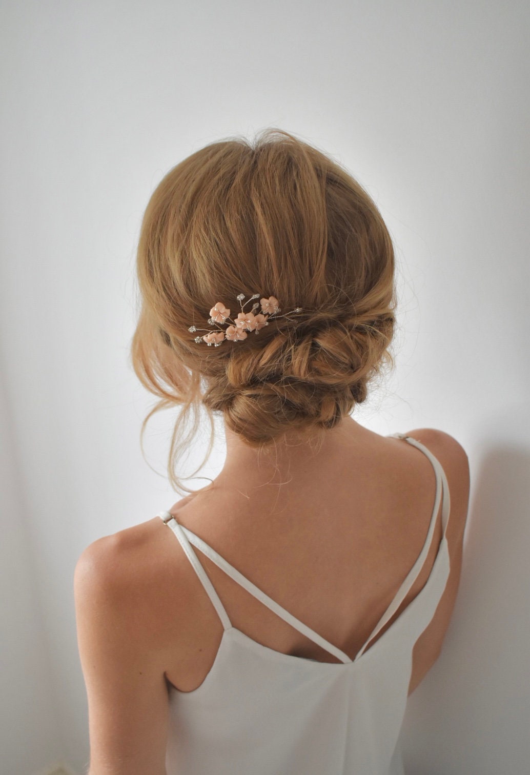 Blush flower comb