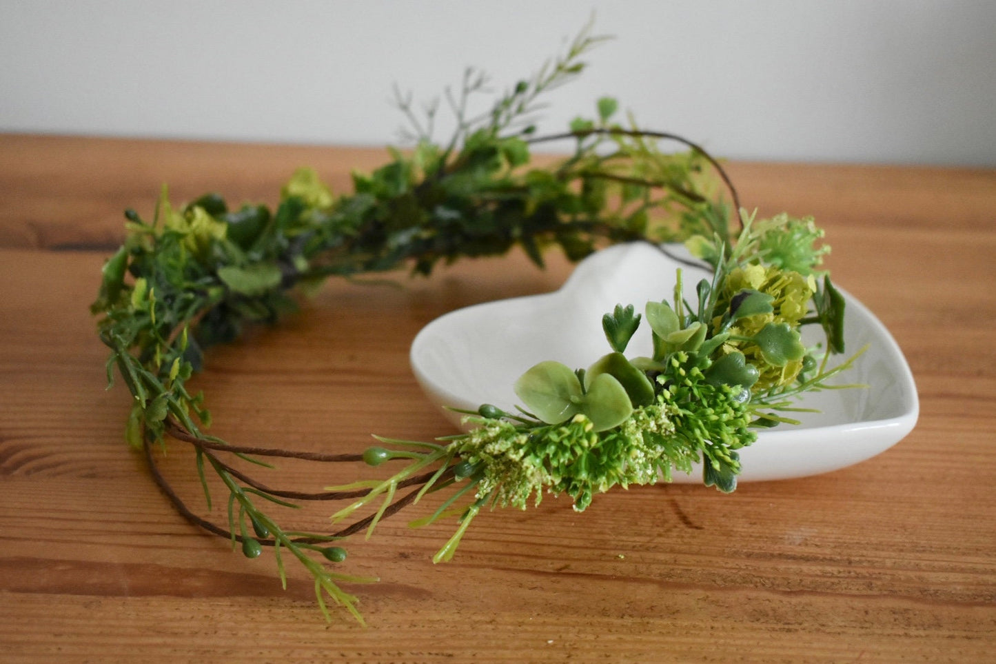 Foliage crown
