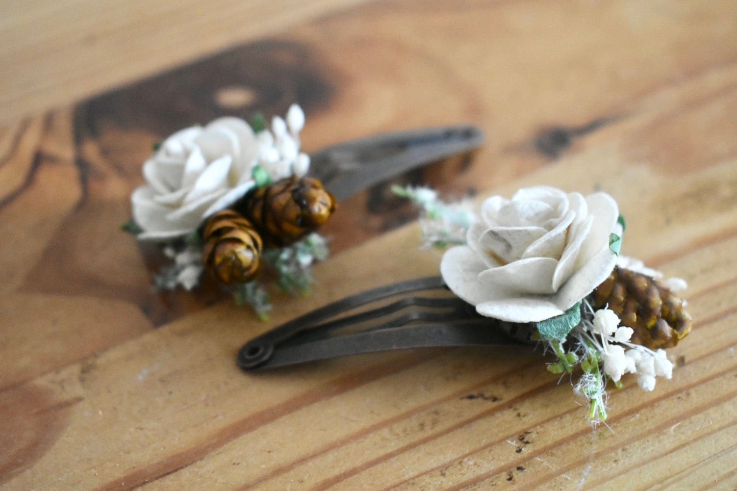 Winter flower hair clips