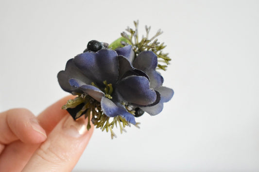 Blossom hair clip