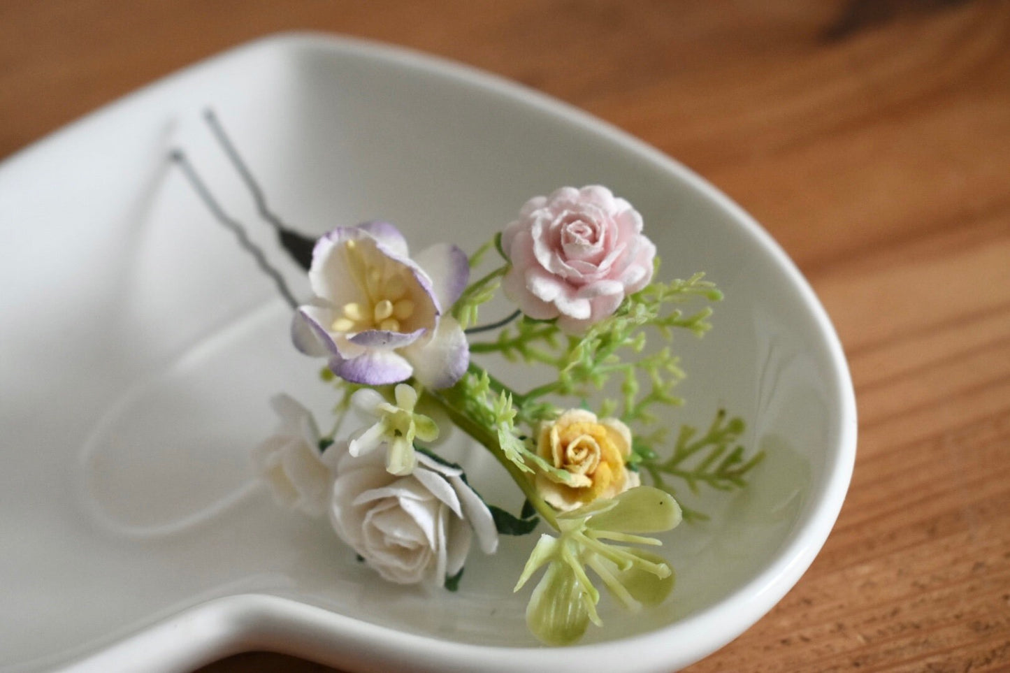 Dreamy summer florals hair pins