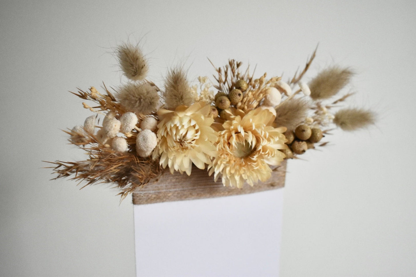 Boho natural pocket boutonniere