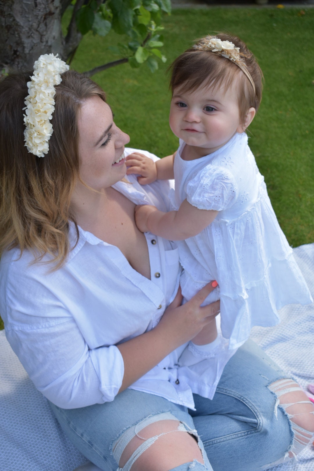 Hydrangea headband in champagne