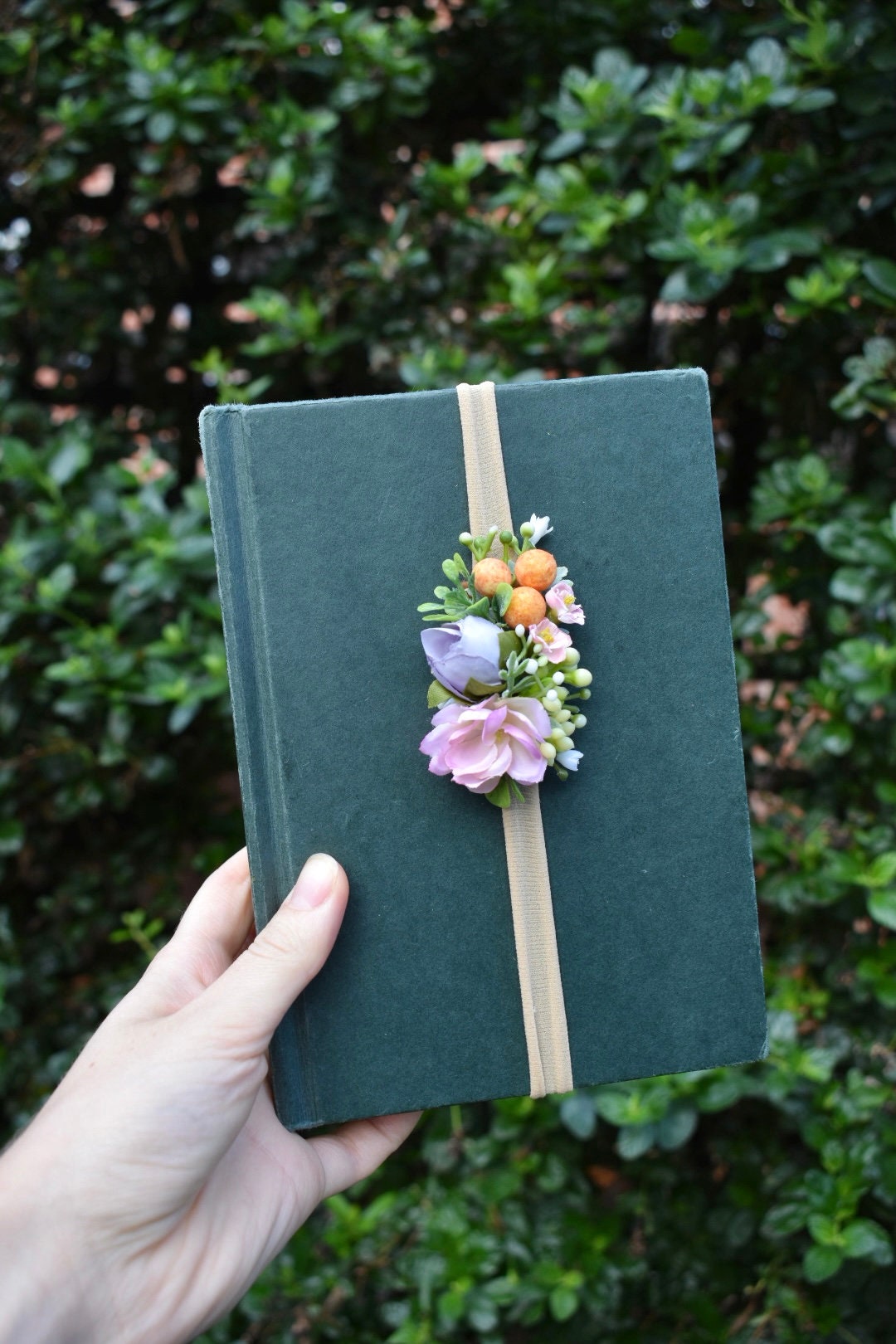 Flower bookmark