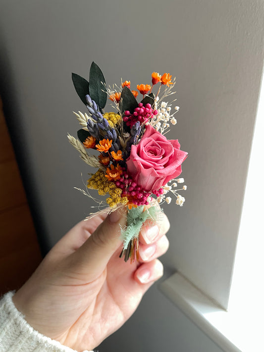The Sunlit Rose Classic Buttonhole