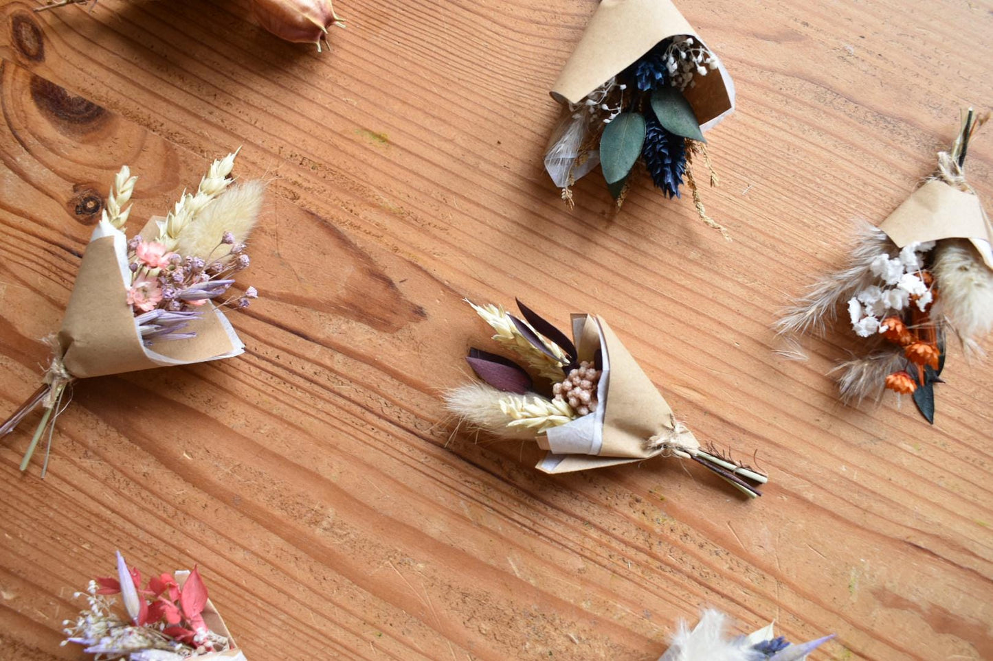 Mini dried flower bouquets