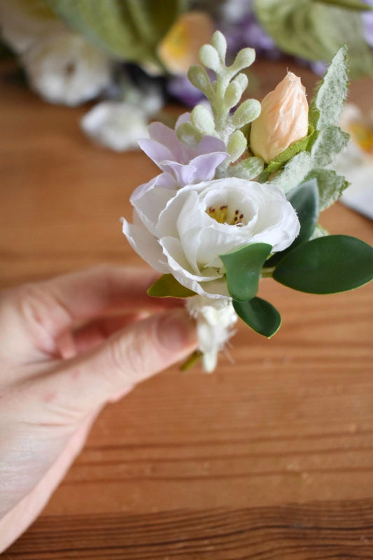 Ranunculus button hole