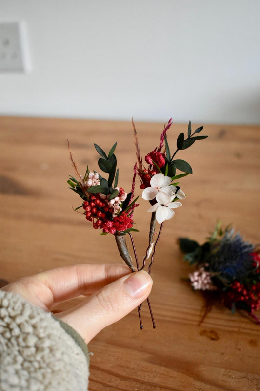 Colourful winter folaige hair pins
