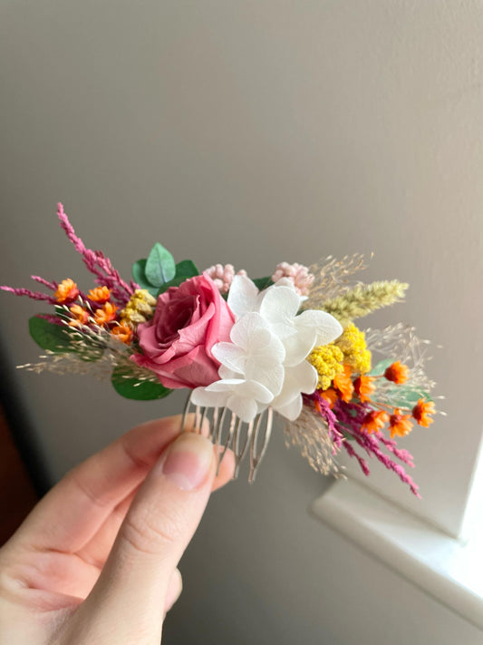 Colourful flower comb