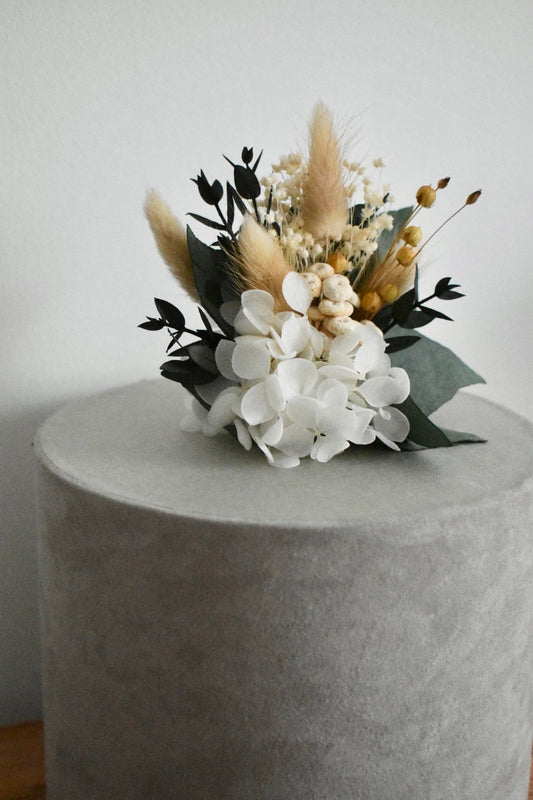 Neutrals cake topper