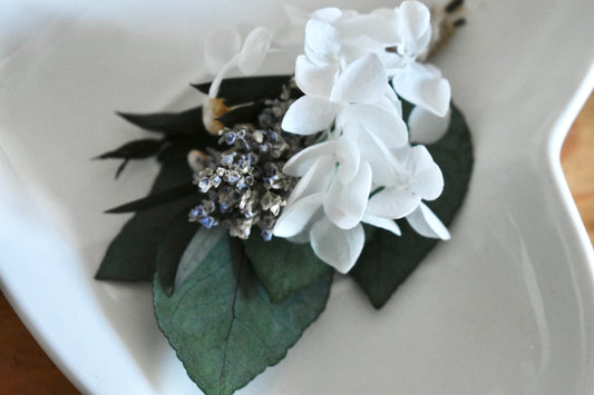 Spring bloom boutonniere