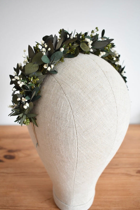 Eucalyptus headband with gypsophila
